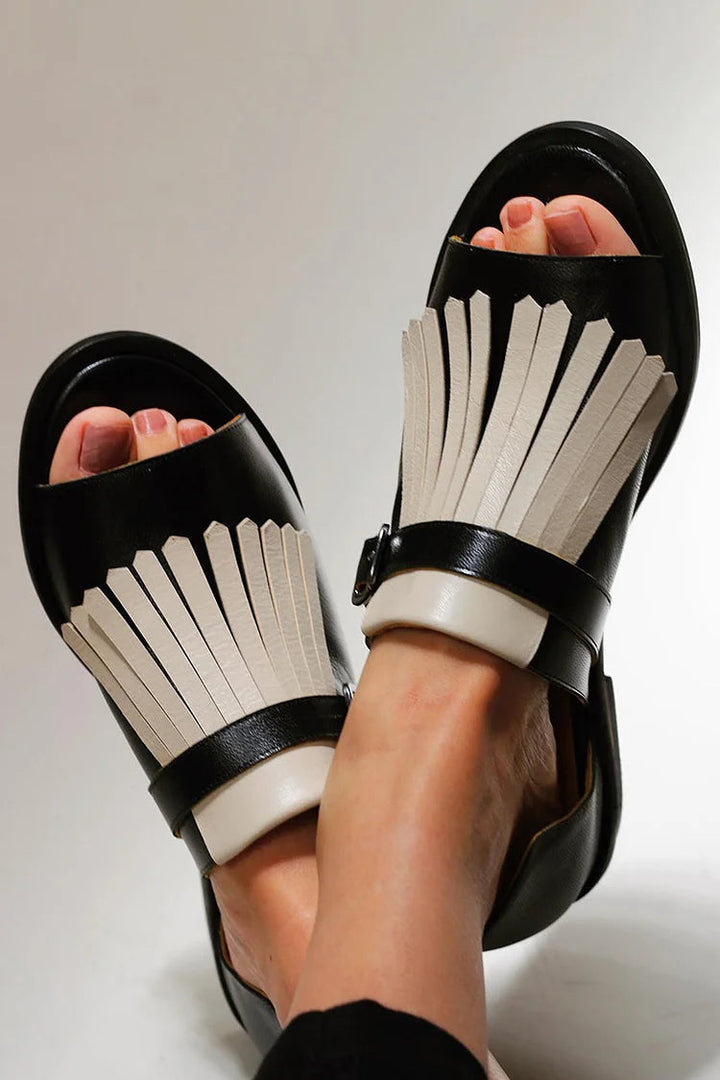 LUCREZIA | Elegant Platform Sandals with Trendy Fringe