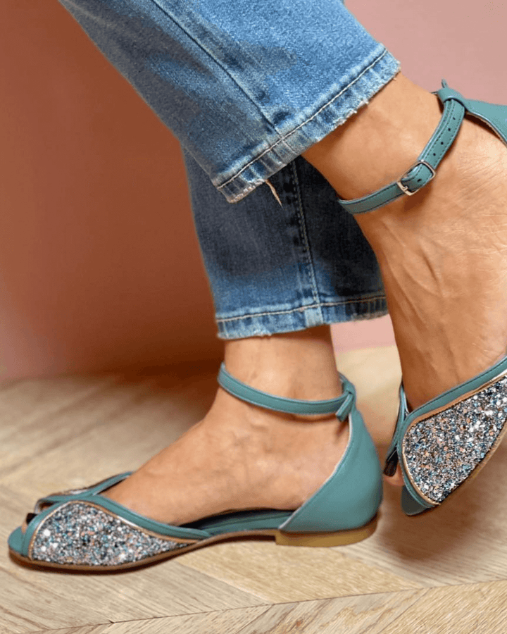 BRIGITTA | Elegant Glitter Flat Sandals Perfect for Any Occasion