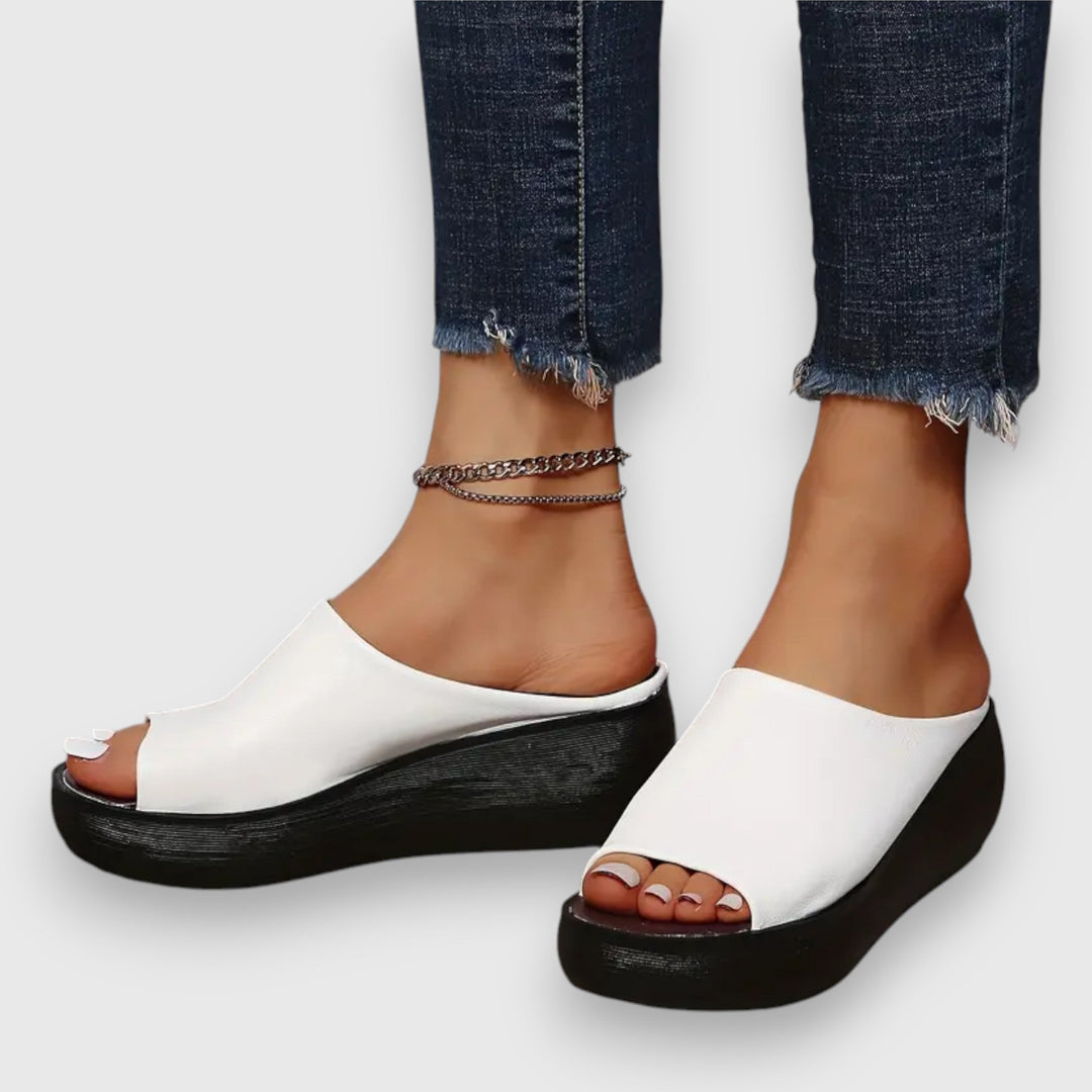Amelie - Soft Faux-Leather Sandal
