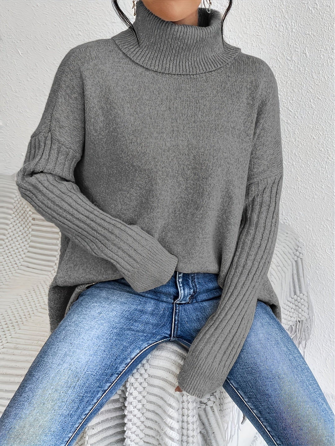 Isla - Oversized Turtleneck Sweater