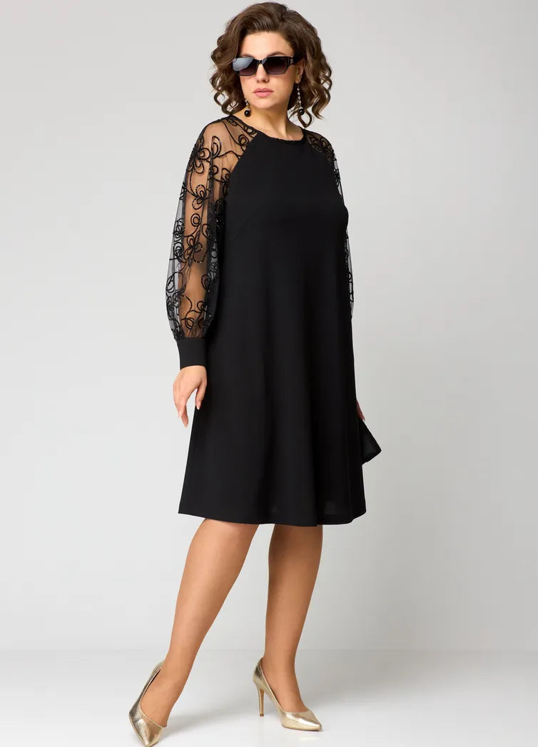 Elara - Dress with Lace Sleeves